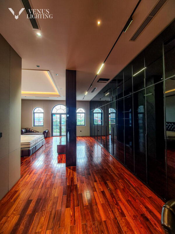 Venus Smart Lighting den chieu sang, thiếu ke anh sang, giai phap chieu sang cong trinh hai phong - Dinh thự Ngô Gia Tự